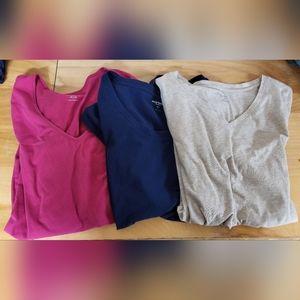Old Navy & Liz Lange Maternity Short Sleeve Tops Bundle